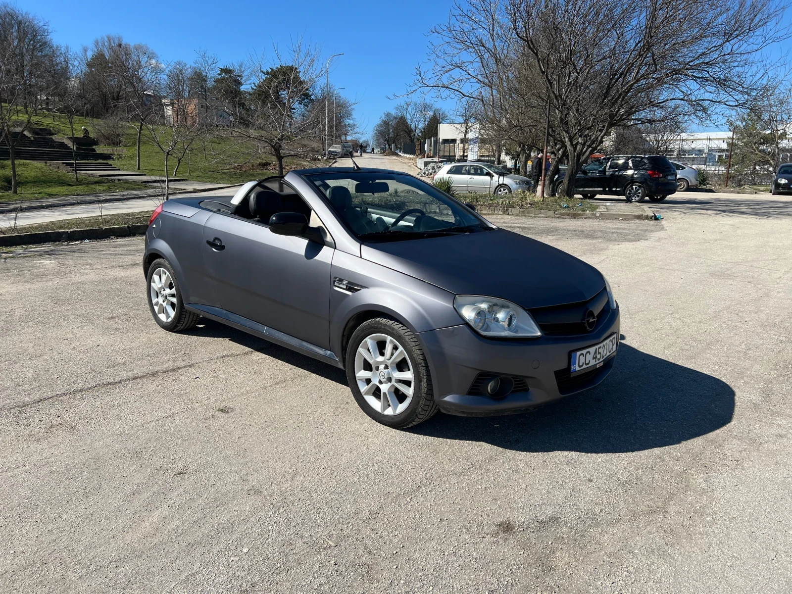 Opel Tigra, снимка 9 - Автомобили и джипове - 53744541