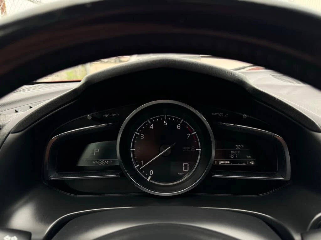 Mazda 3 * ���������� * (���� �� ��) | Mobile.bg � ����������� 13