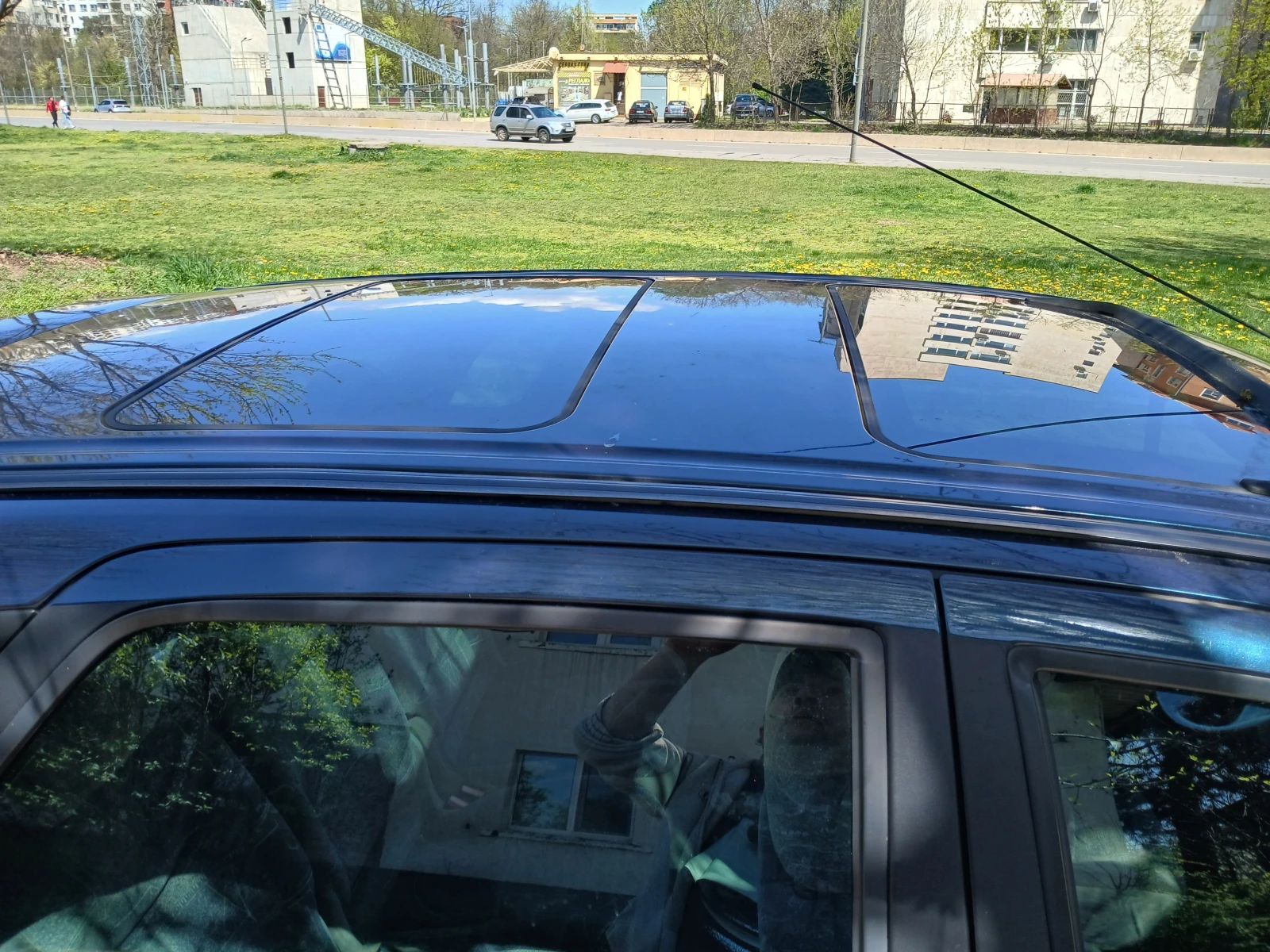 Renault Scenic 1.6 16v, снимка 8 - Автомобили и джипове - 54488022