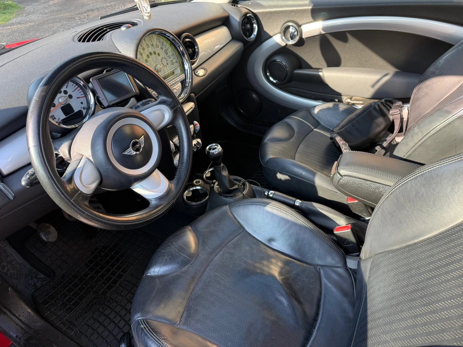 Mini Cooper 1.6, снимка 14 - Автомобили и джипове - 54578365