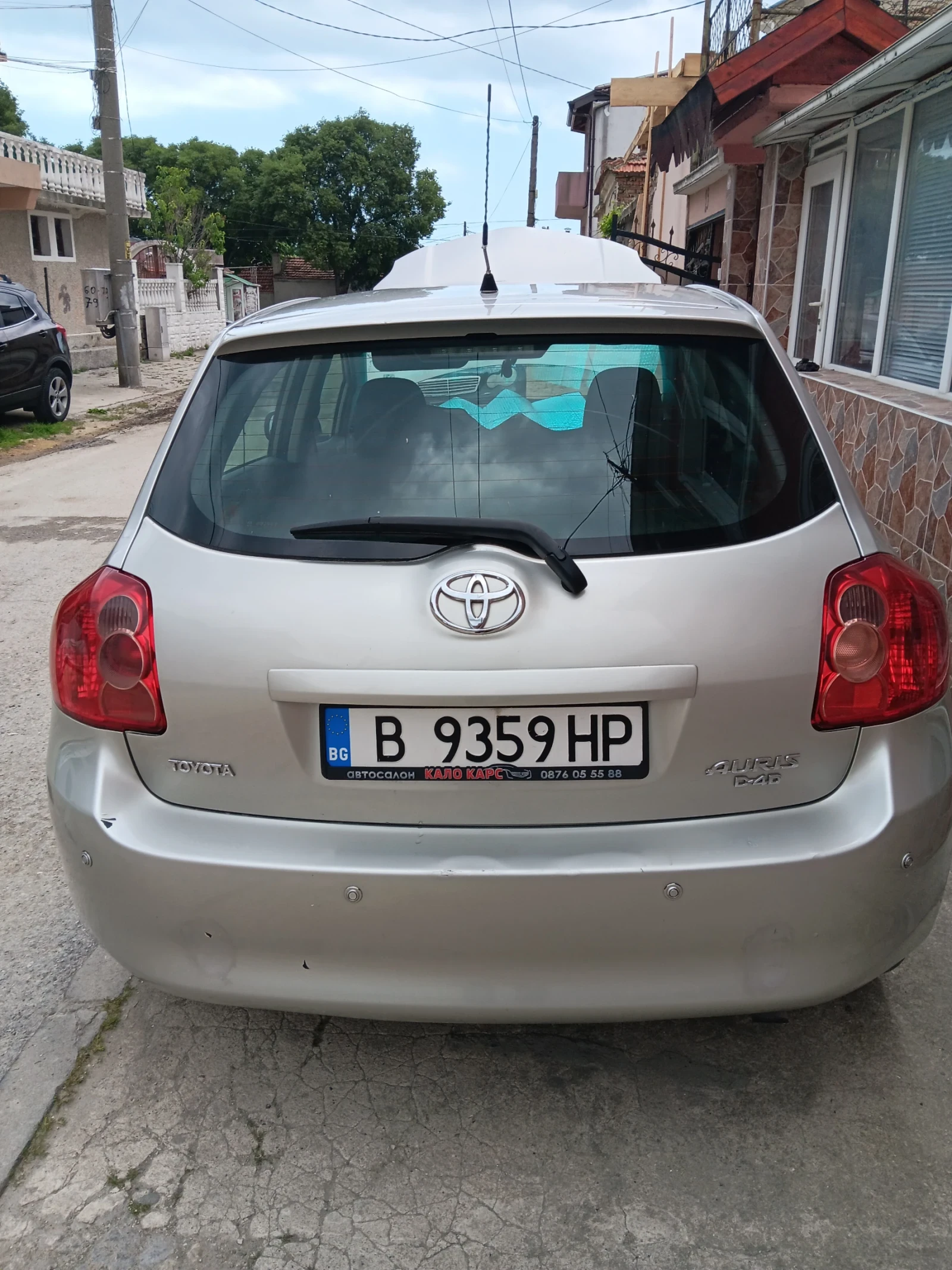 Toyota Auris, снимка 2 - Автомобили и джипове - 54712315