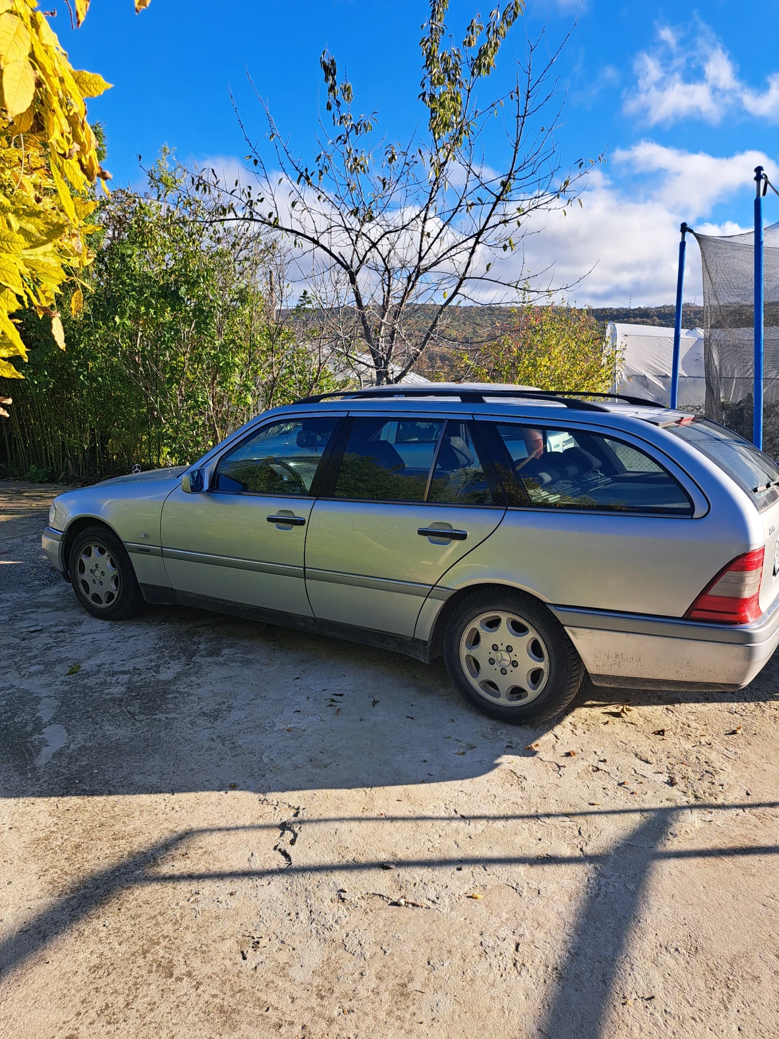 Mercedes-Benz C 200, снимка 2 - Автомобили и джипове - 54932262