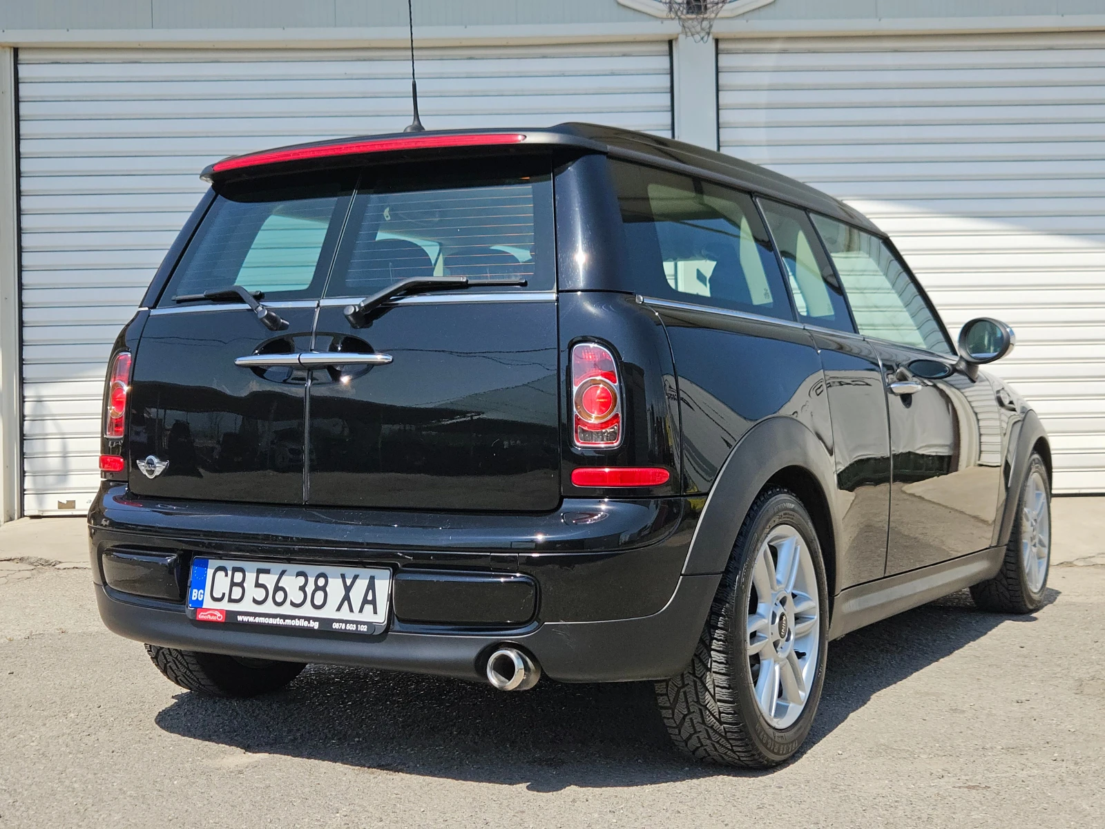 Mini Clubman One/1.6D/6ск./90k.c/ОБСЛУЖЕН/ACC/EURO 5B/ТОП, снимка 3 - Автомобили и джипове - 55101327