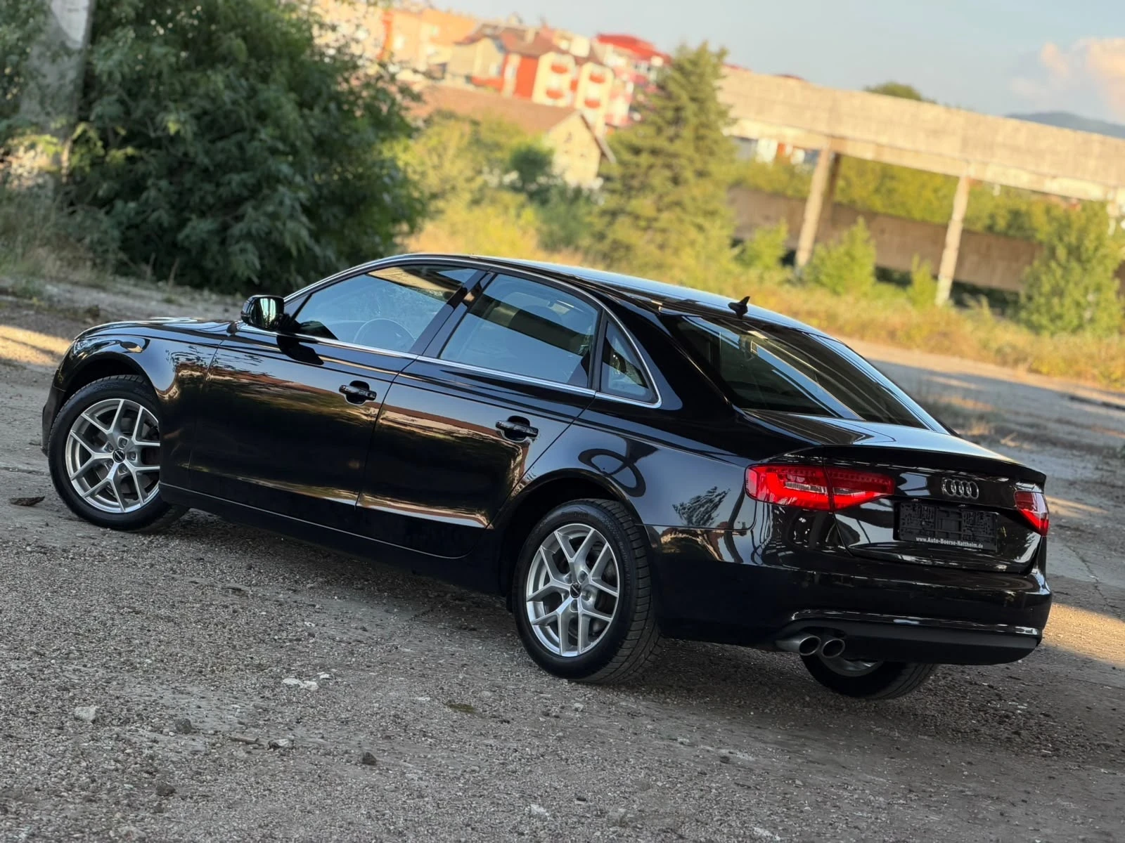 Audi A4 2.0TDI LED XENON NAVI PODGREV ��������� | Mobile.bg � ����������� 5