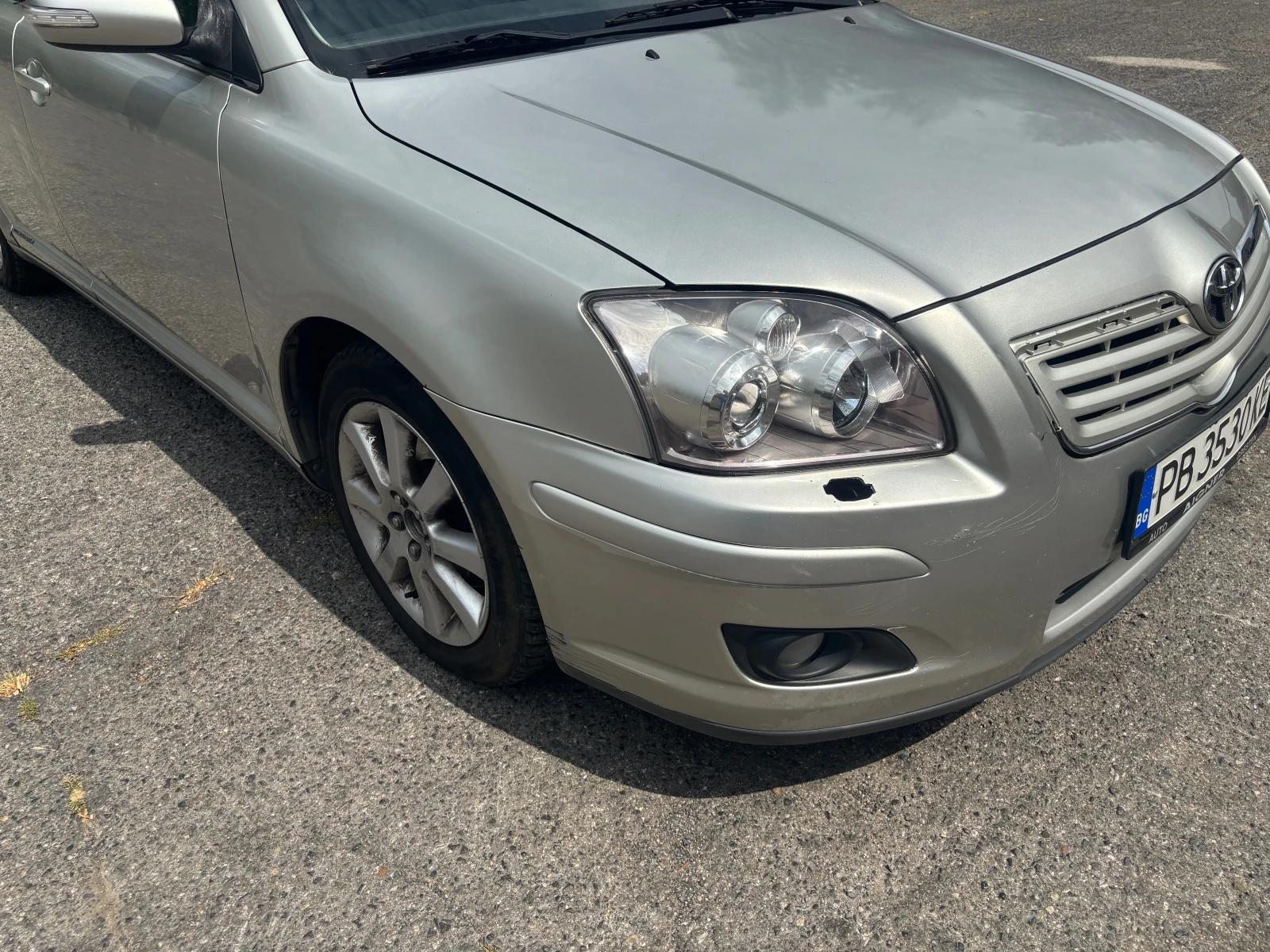 Toyota Avensis 2.0 D-4D, снимка 2 - Автомобили и джипове - 55777695