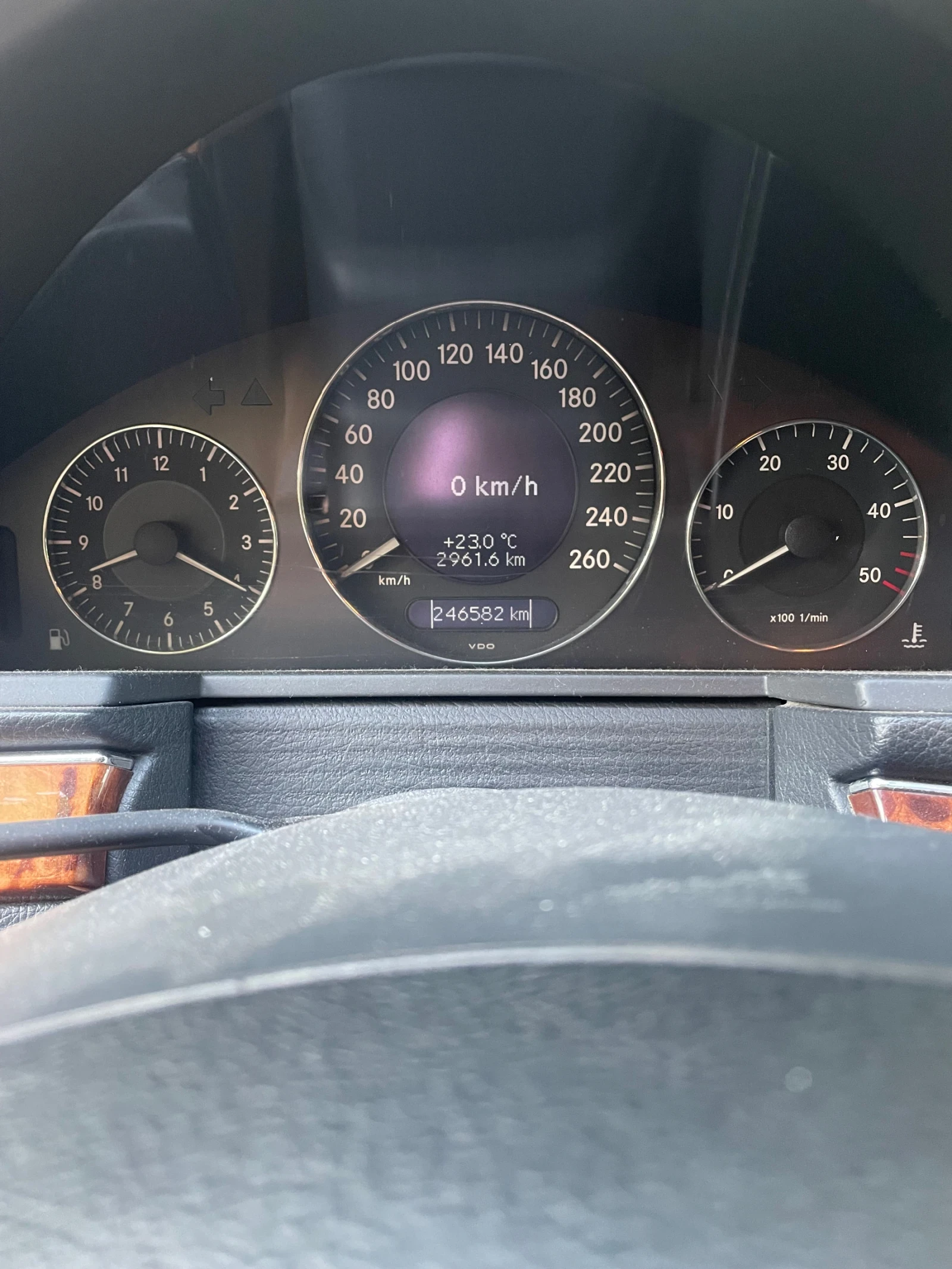 Mercedes-Benz E 220 | Mobile.bg � ����������� 6