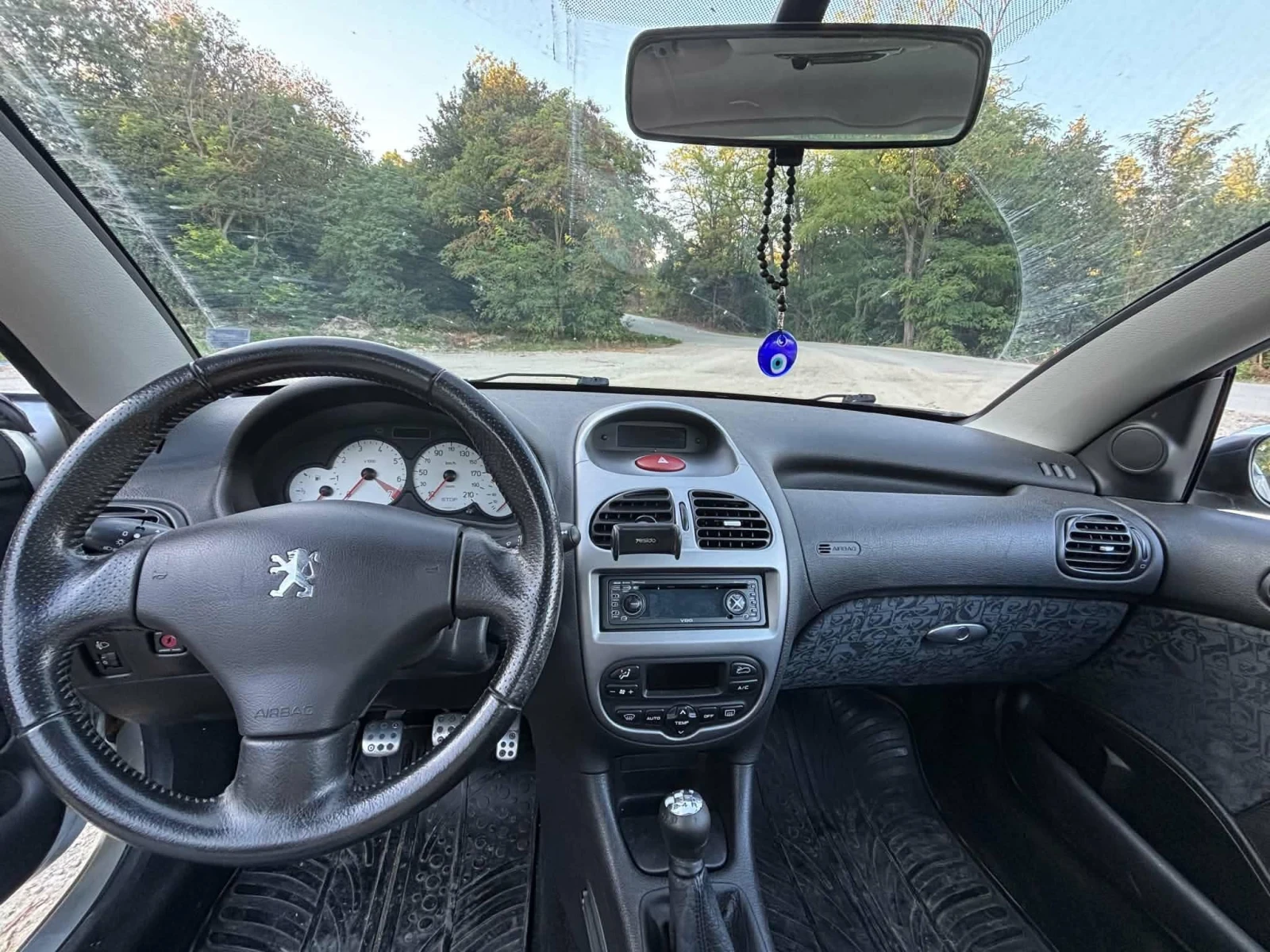 Peugeot 206, снимка 3 - Автомобили и джипове - 56167755