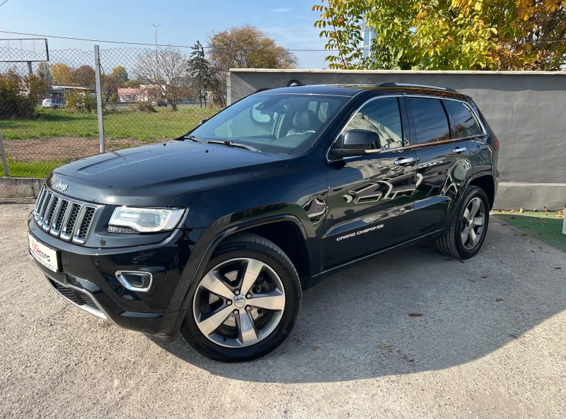 Jeep Grand cherokee 3.0CRD Overland Facelift, снимка 1 - Автомобили и джипове - 47800621