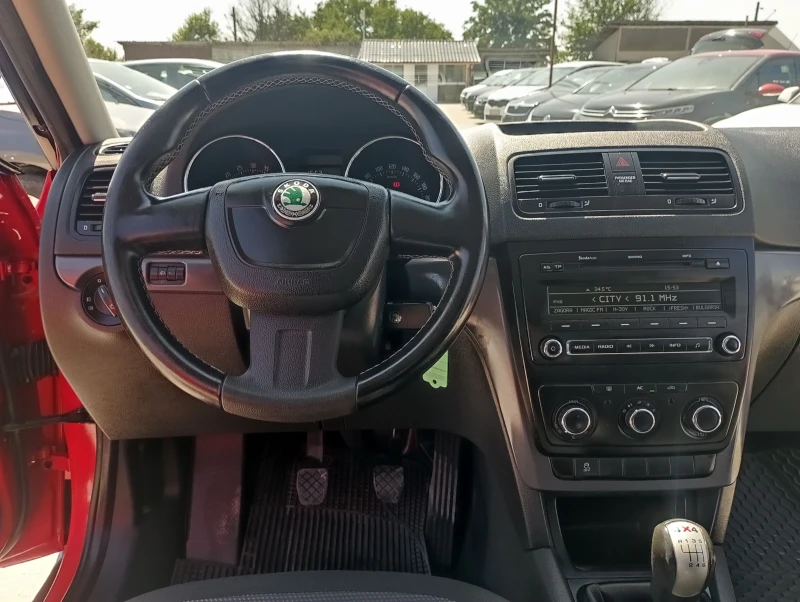 Skoda Yeti 2.0TDI, 4x4 , Италия , снимка 11 - Автомобили и джипове - 51817500