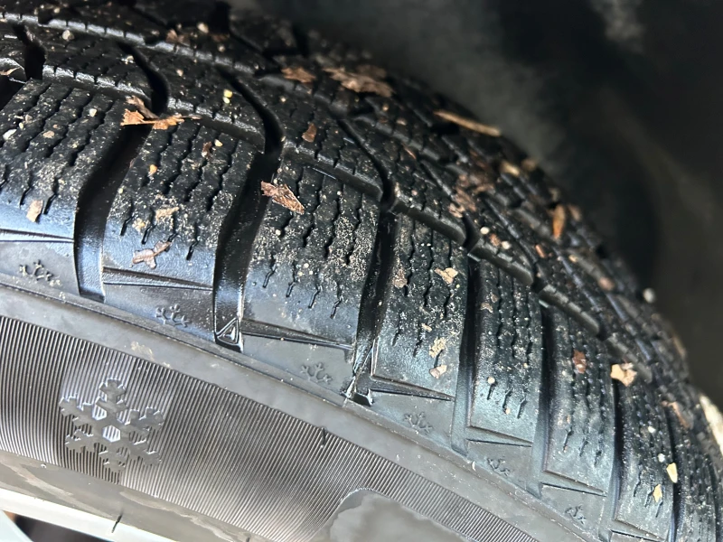 VW Tiguan 2.0TDI 140 к.с./4X4/NAVI/CAMERA/OFFROAD, снимка 16 - Автомобили и джипове - 52506735