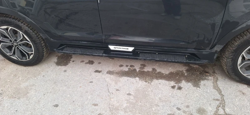 Kia Sportage, снимка 7 - Автомобили и джипове - 52679613