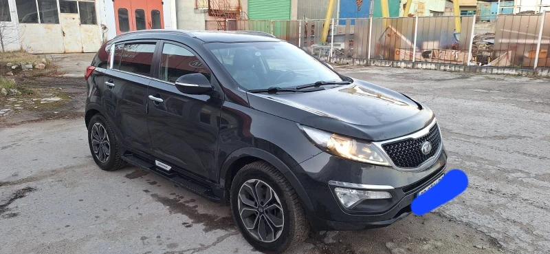 Kia Sportage, снимка 2 - Автомобили и джипове - 52679613
