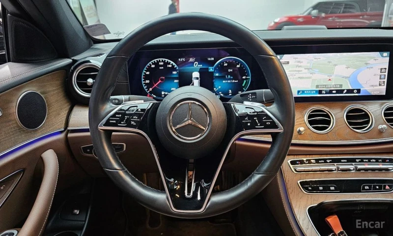 Mercedes-Benz G 250, снимка 13 - Автомобили и джипове - 52914158