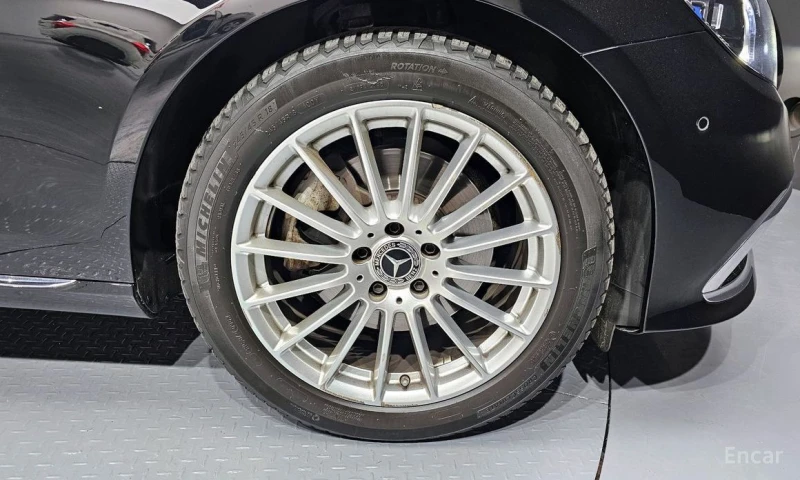 Mercedes-Benz G 250, снимка 5 - Автомобили и джипове - 52914158