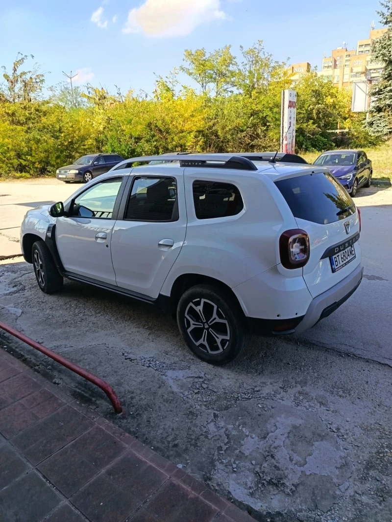 Dacia Duster 1.6, снимка 3 - Автомобили и джипове - 53026137