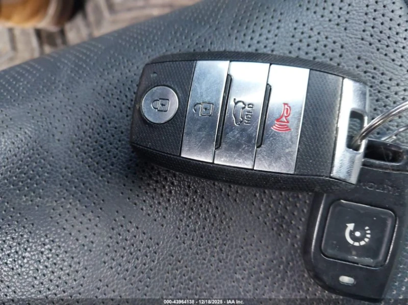 Kia Sportage 2.4l Ex, снимка 11 - Автомобили и джипове - 53268573