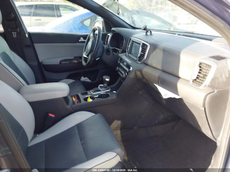 Kia Sportage 2.4l Ex, снимка 5 - Автомобили и джипове - 53268573