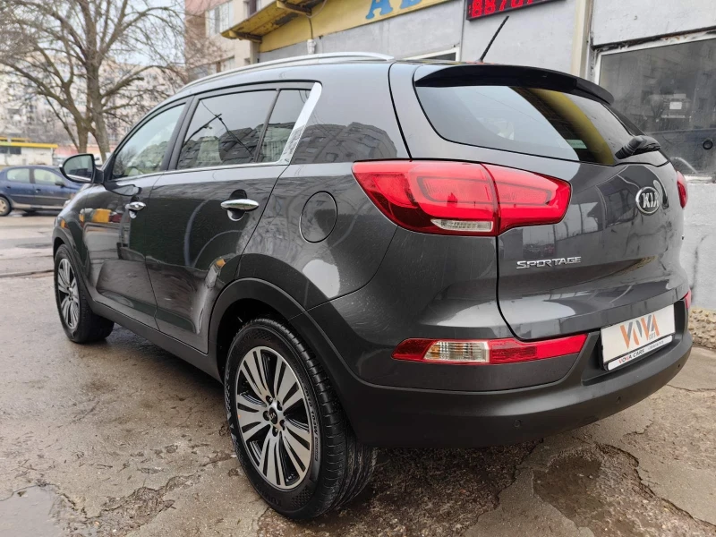 Kia Sportage 1.7crdi-116к.с Cool Навигация Кар Плей, снимка 2 - Автомобили и джипове - 53377344