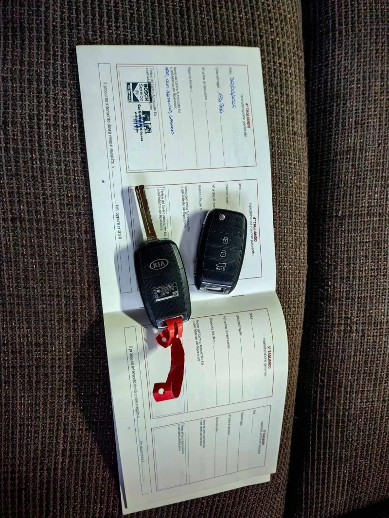 Kia Sportage 1.7crdi-116к.с Cool Навигация Кар Плей, снимка 15 - Автомобили и джипове - 53377344