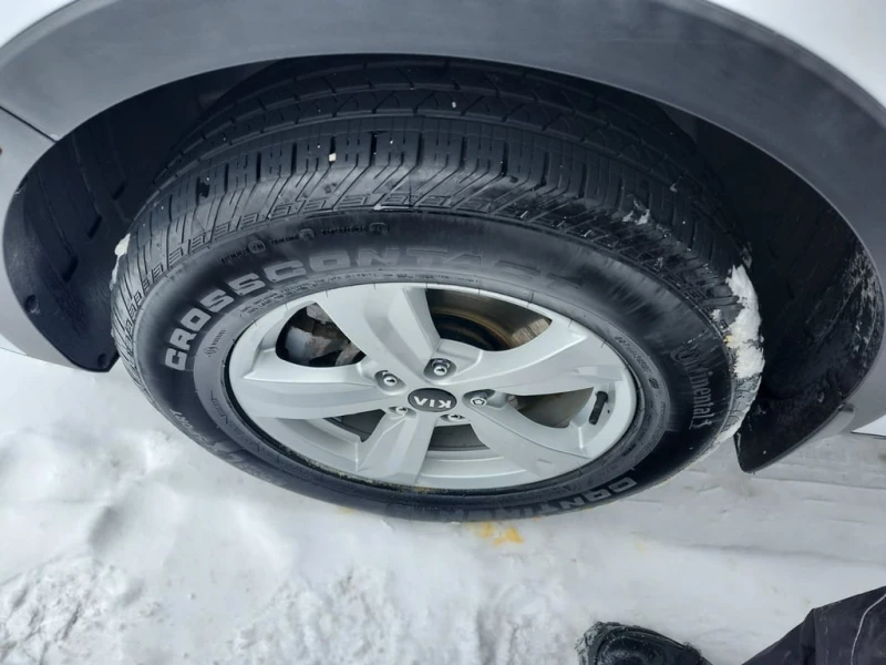 Kia Sorento * LX PREMIUM * 7-местна* * ПОДГРЕВ* , снимка 6 - Автомобили и джипове - 53394609