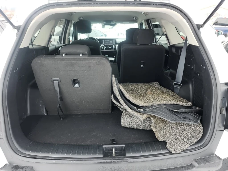 Kia Sorento * LX PREMIUM * 7-местна* * ПОДГРЕВ* , снимка 14 - Автомобили и джипове - 53394609