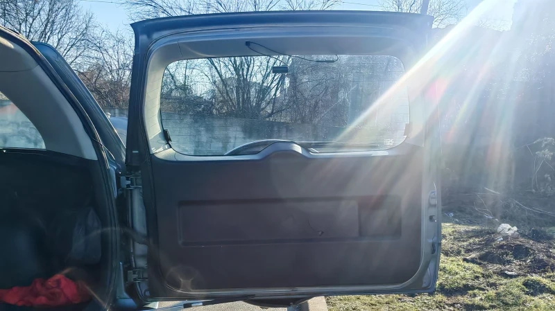 Suzuki Grand vitara 2.0 140hp GAS, снимка 11 - Автомобили и джипове - 53478859