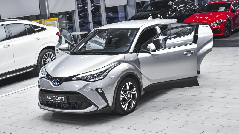 Toyota C-HR 2.0 Hybrid Club Automatic - 54900 лв. / 28069.92 € - 31370081 1