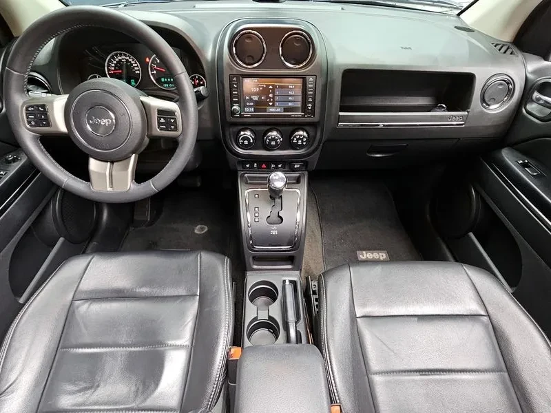 Jeep Compass, снимка 7 - Автомобили и джипове - 54463261