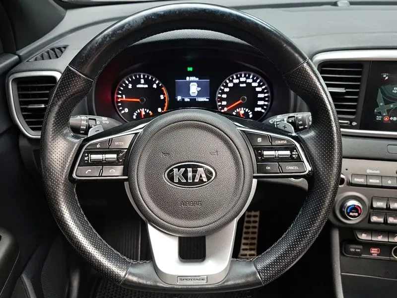 Kia Sportage 1.6 Diesel 2WD prestige, снимка 12 - Автомобили и джипове - 55171766