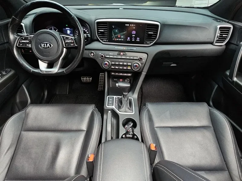 Kia Sportage 1.6 Diesel 2WD prestige, снимка 6 - Автомобили и джипове - 55171766