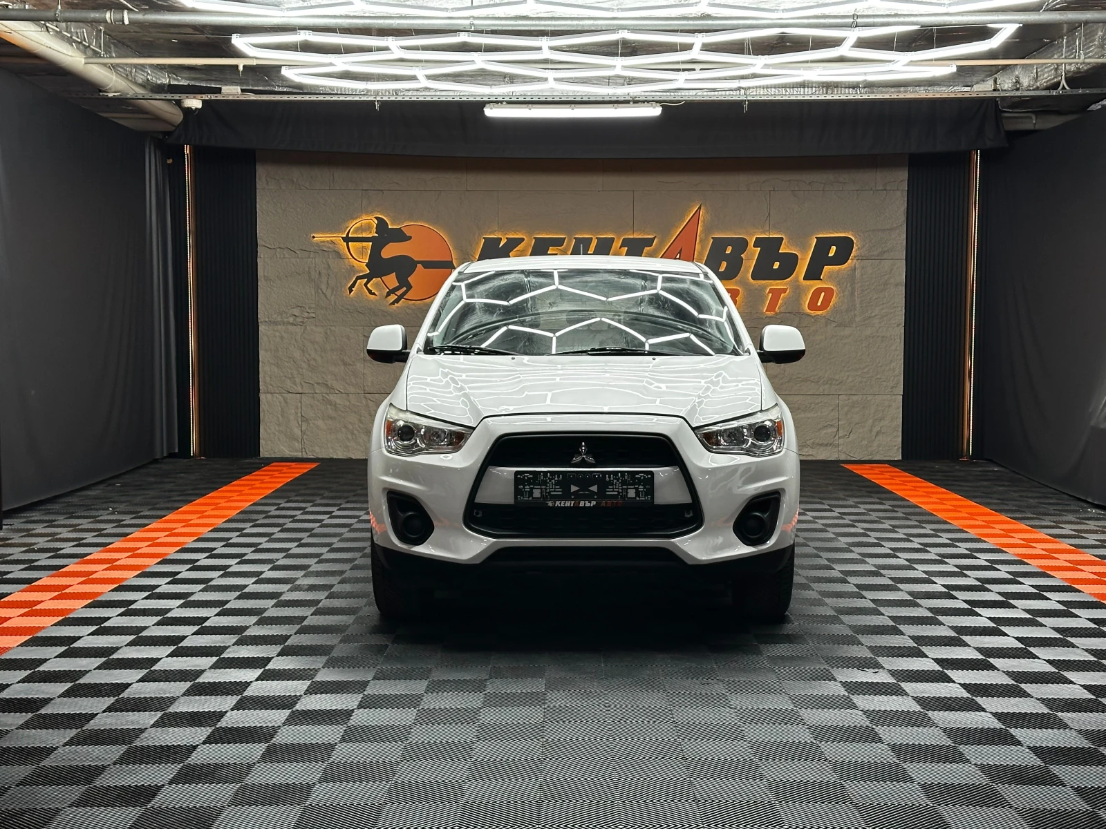 Mitsubishi ASX Facelift/1.6 с ГАЗ/ГАРАНЦИЯ/БАРТЕР/ЛИЗИНГ/КОМЕНТАР, снимка 3 - Автомобили и джипове - 48764079