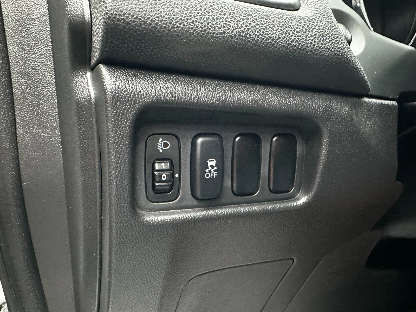 Mitsubishi ASX Facelift/1.6 с ГАЗ/ГАРАНЦИЯ/БАРТЕР/ЛИЗИНГ/КОМЕНТАР, снимка 15 - Автомобили и джипове - 48764079