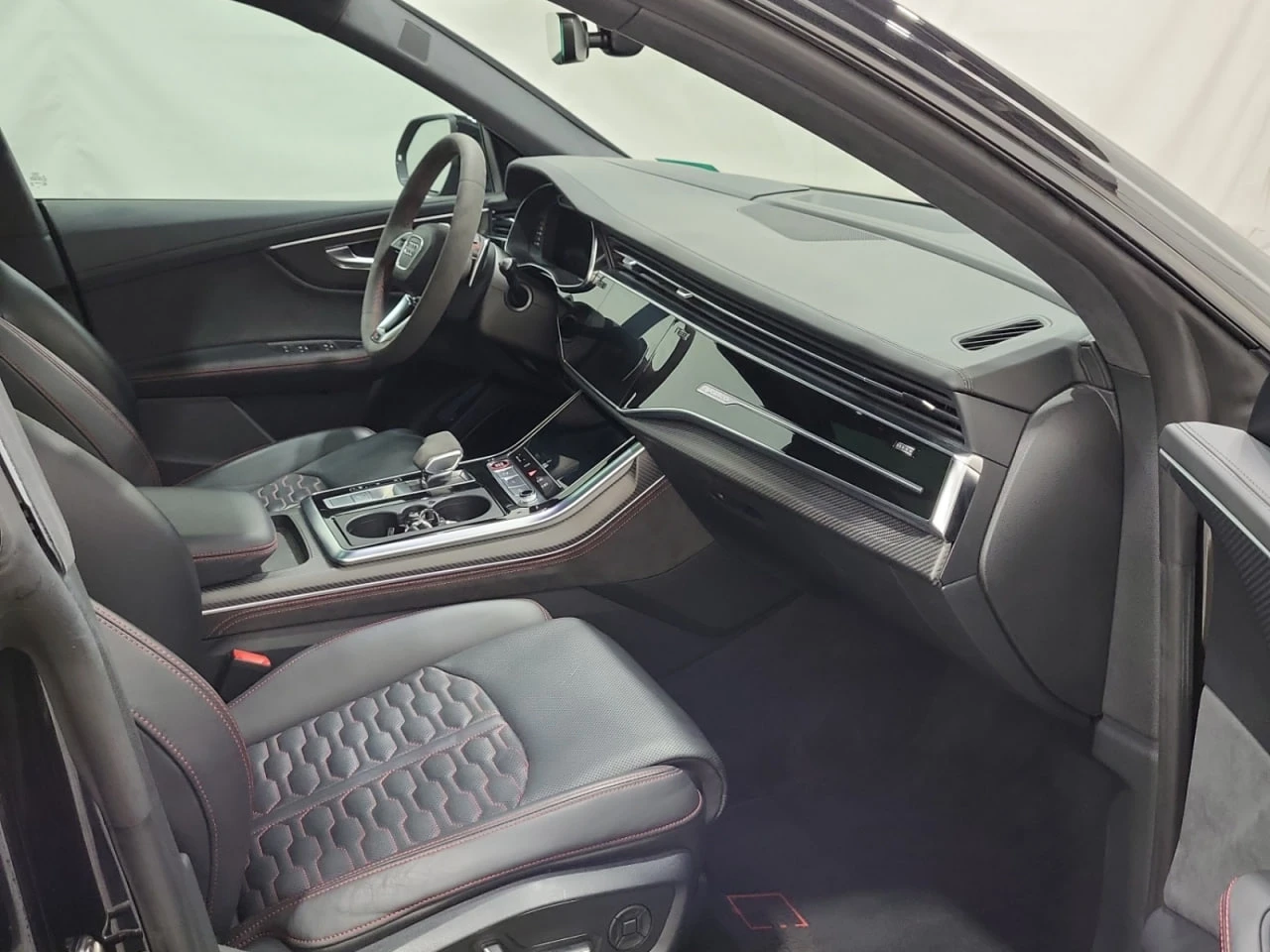 Audi RSQ8 * CARFAX * АВТО КРЕДИТ * ЦЕНА ДО БГ! - изображение 10