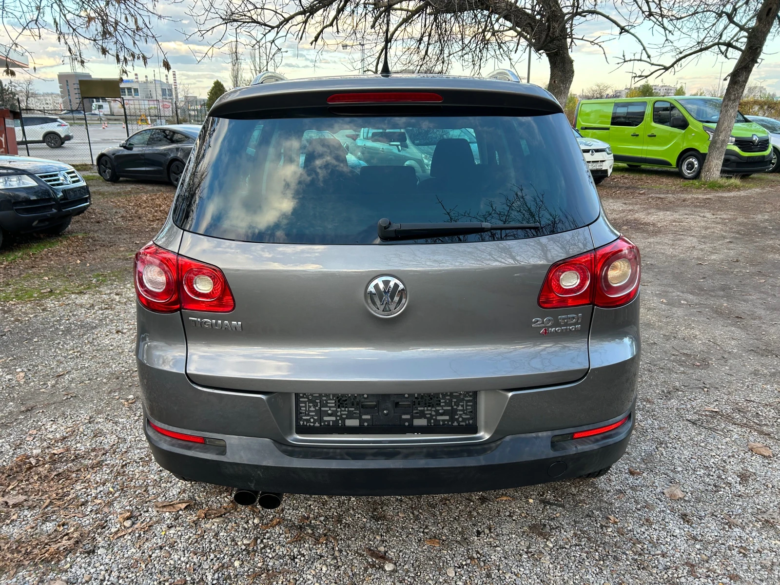 VW Tiguan 2.0TDI 140 к.с./4X4/NAVI/CAMERA/OFFROAD - изображение 7