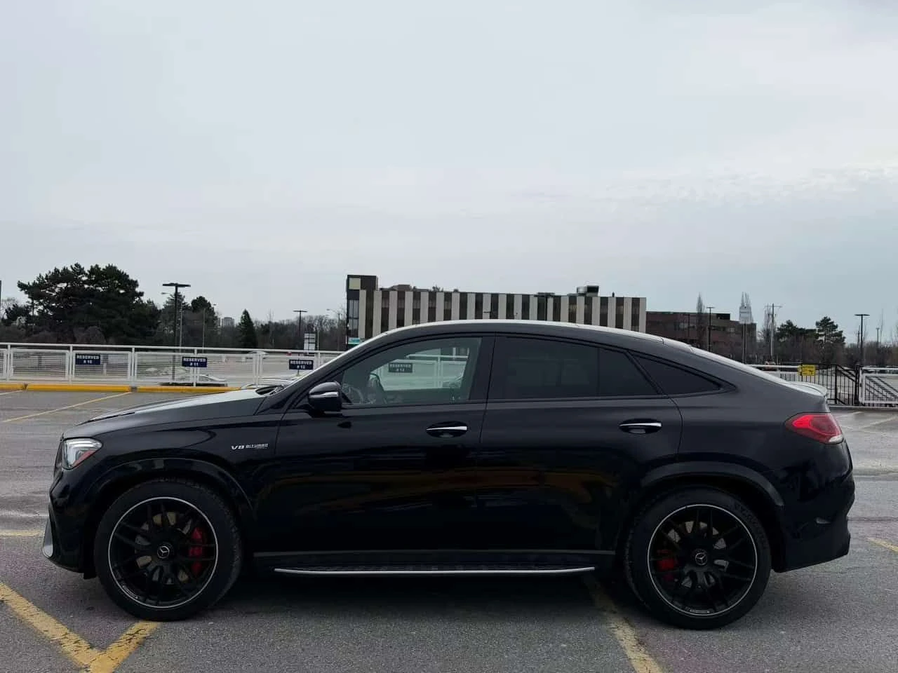 Mercedes-Benz GLE * AMG 63 S * CARFAX * ЦЕНА ДО БГ, снимка 2 - Автомобили и джипове - 54008942