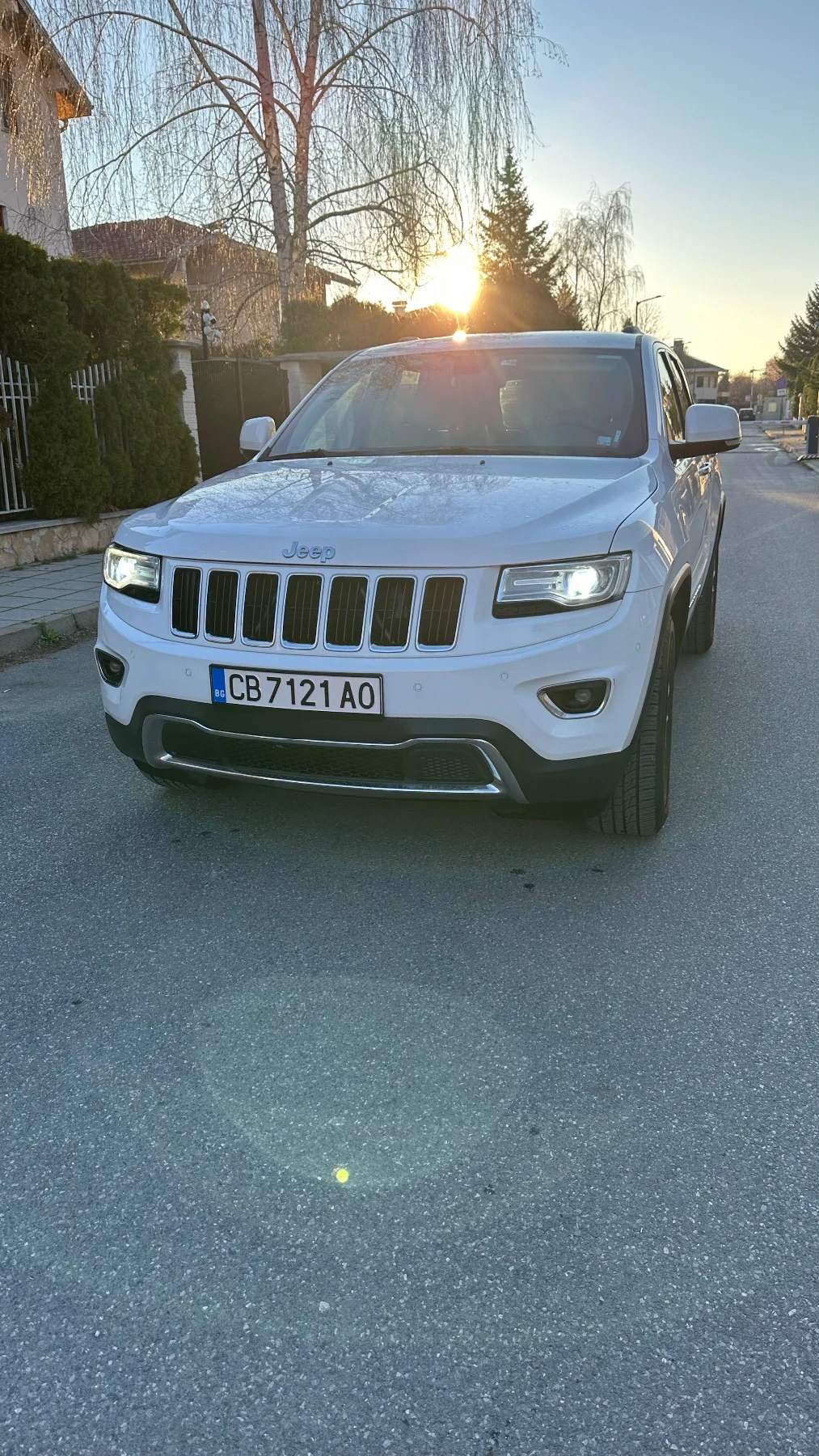 Jeep Grand cherokee, снимка 2 - Автомобили и джипове - 54103651