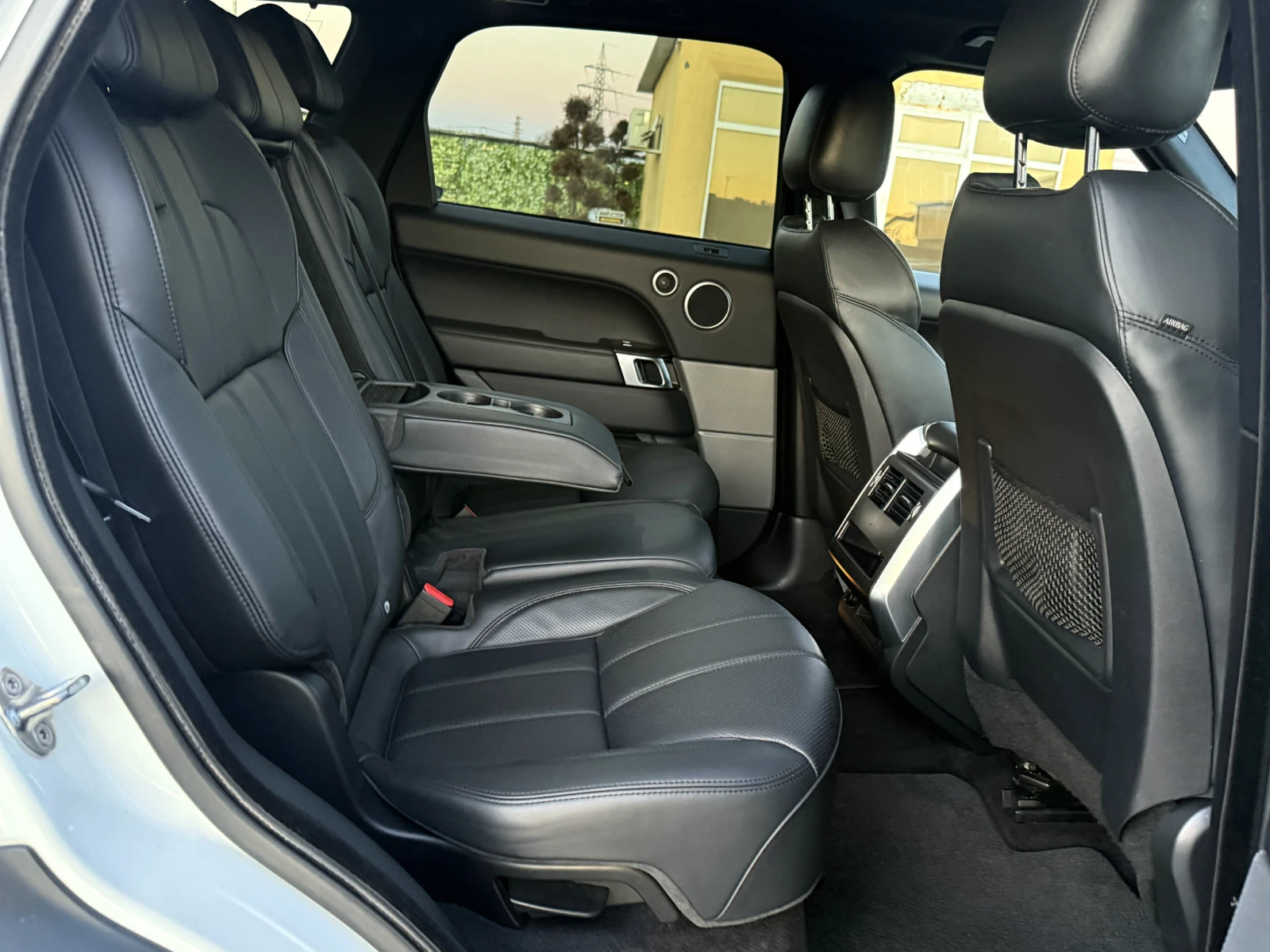 Land Rover Range Rover Sport /SVR /3.0TDV6 HSE /Dynamic/, снимка 12 - Автомобили и джипове - 54140033