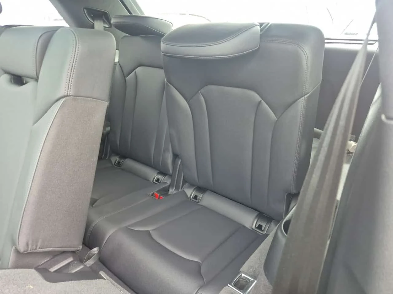 Audi Q7 * 2 КЛЮЧА * ПАНОРАМА * CARFAX * АВТОКРЕДИТ * , снимка 14 - Автомобили и джипове - 54939611