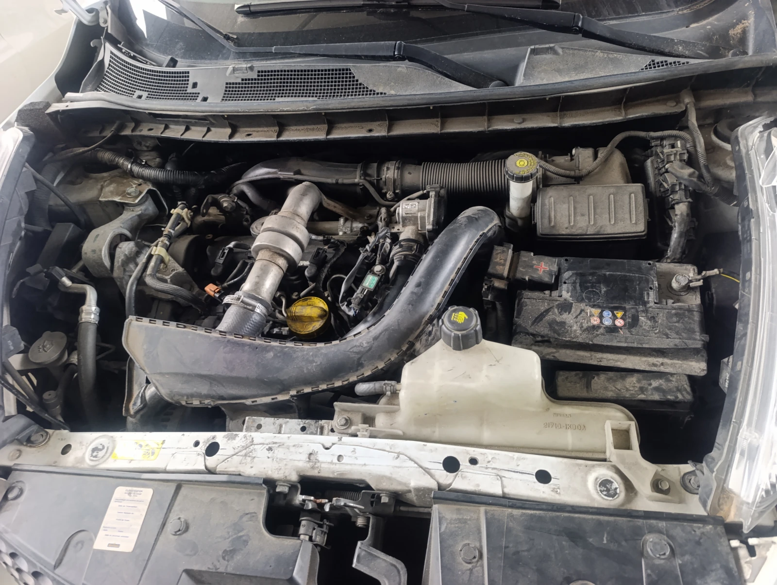 Nissan Juke 1.5DCI 110, снимка 15 - Автомобили и джипове - 55333746