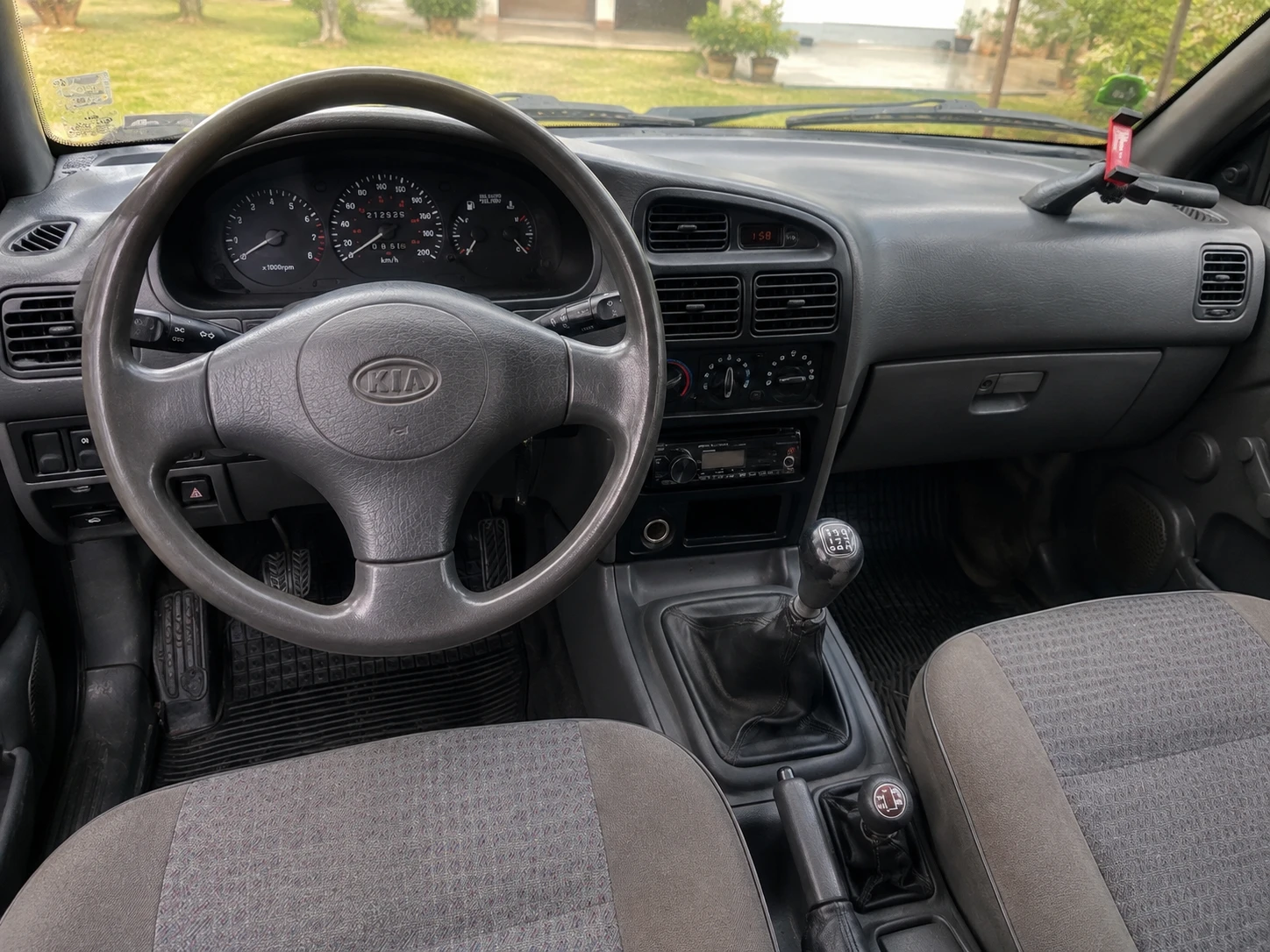 Kia Sportage, снимка 5 - Автомобили и джипове - 55603217