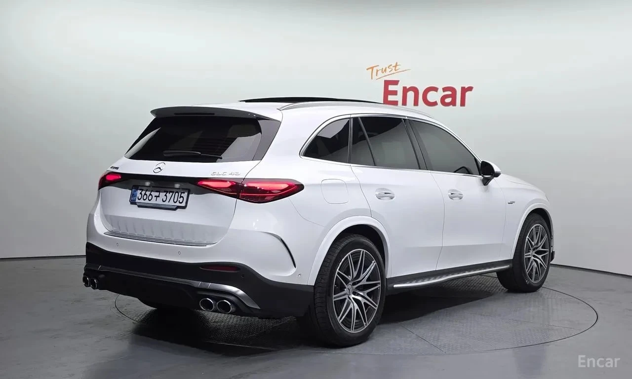 Mercedes-Benz GLC 43 AMG 4MATICОБДУХВАНЕ/ПАНОРАМА/ДИСТРОНИК/360 КАМЕРИ, снимка 2 - Автомобили и джипове - 55954055