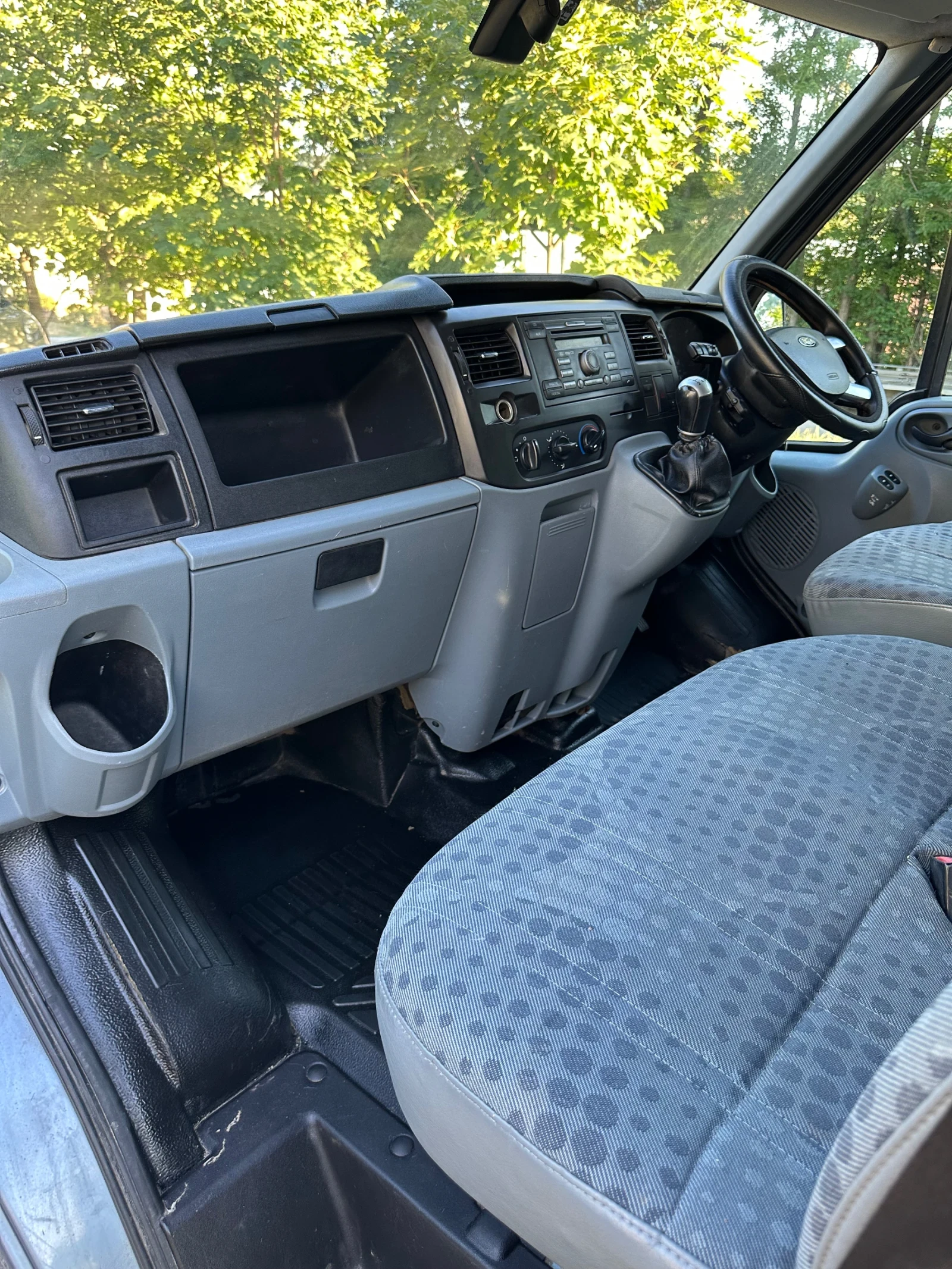 Ford Transit 2 плъзгащи врати 2.2 110 к.с., снимка 12 - Бусове и автобуси - 55158198