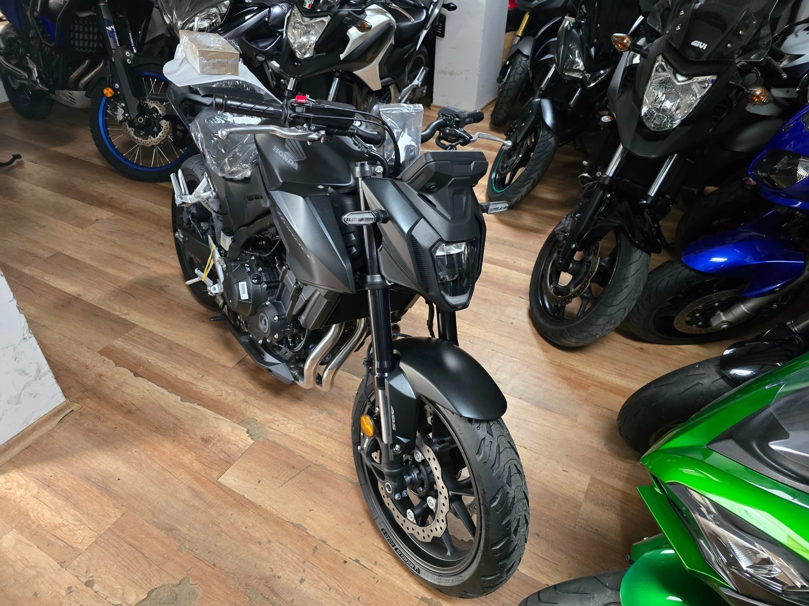 Honda Cb 500 Hornet NEW 2025!!!! KM= 0!!!! 35kw. A2!!!! - изображение 6