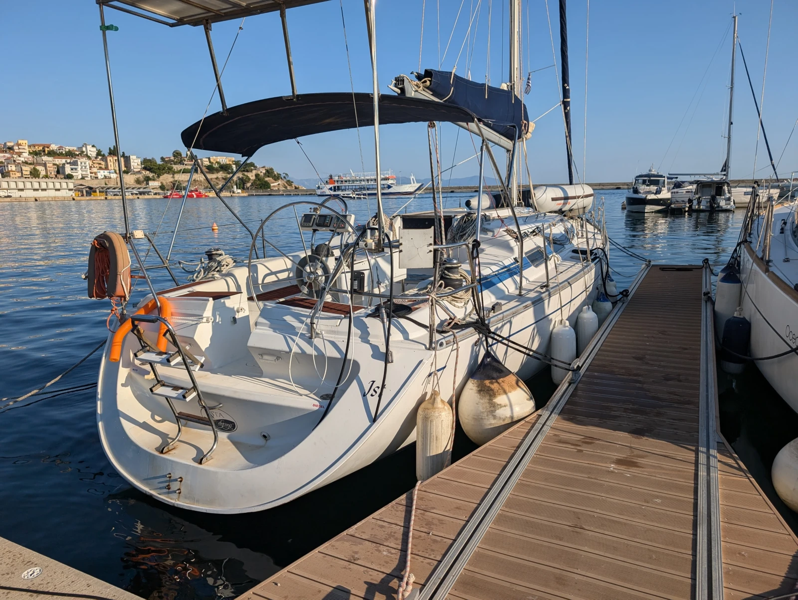 Ветроходна лодка Bavaria SAS VECTOR 361 - изображение 2