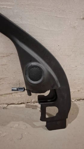 Лайсна за предна врата, лява за JEEP GRAND CHEROKEE WK2, снимка 2