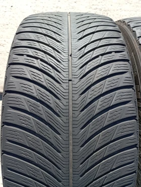 Гуми Зимни 245/40R19, снимка 1