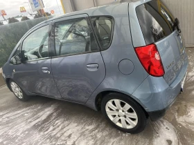 Mitsubishi Colt Хечбек, снимка 9