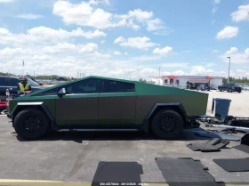 Tesla Cybertruck * AWD* 360* ПАНО* KEYLESS* Camera* ПОДГРЕВ* , снимка 4