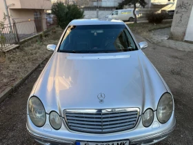 Mercedes-Benz E 320, снимка 14