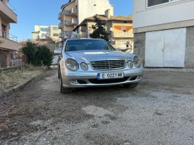 Mercedes-Benz E 320, снимка 3